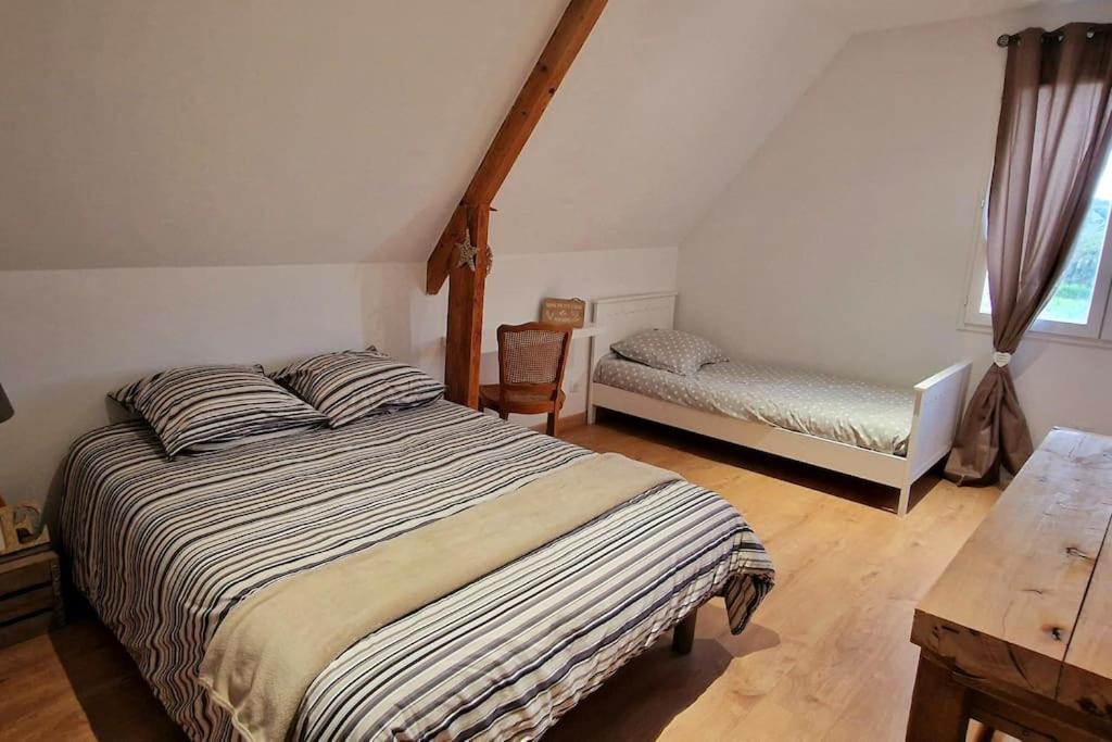Appartement Charmant Et Spacieux Осер Екстер'єр фото